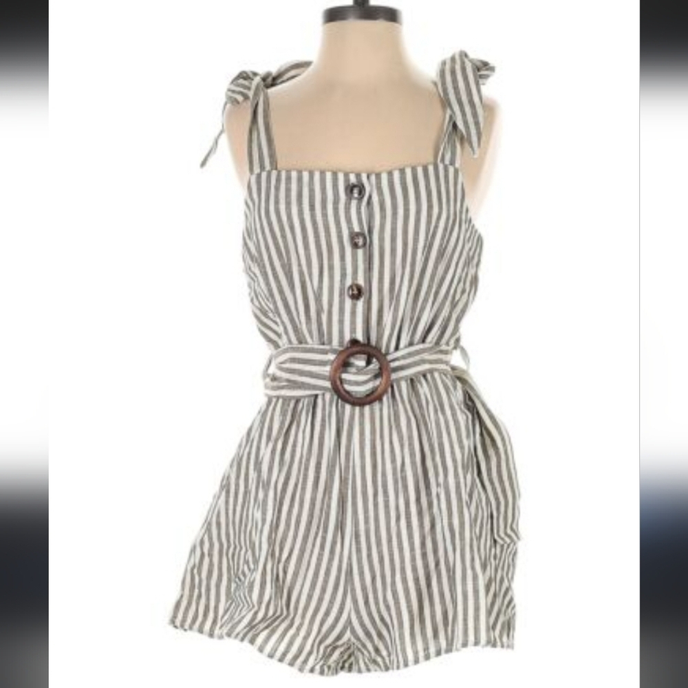 Miou Muse Women's Romper NWT Size XL